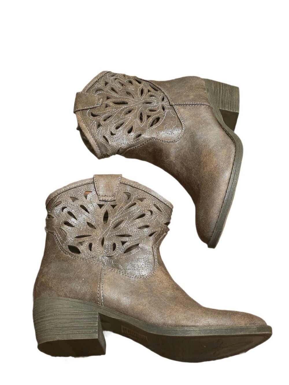 SO Laser Cutout Western Cowboy Ankle Boots Distressed Taupe Brown Booties 8 - Picture 7 of 11